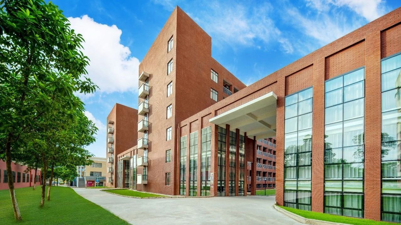 快看這個(gè)宿舍！“City不City啊”？