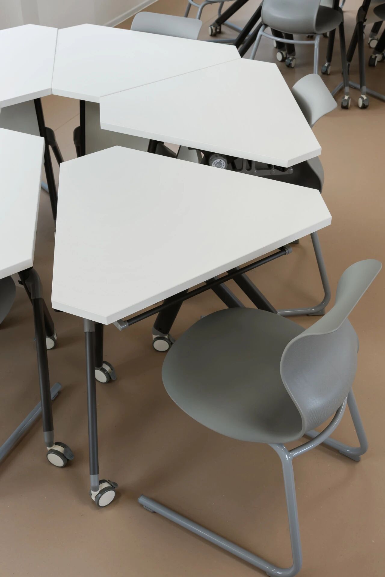 廣西英華國(guó)際職業(yè)學(xué)院sc教室 廣西英華國(guó)際職業(yè)學(xué)院sc教室