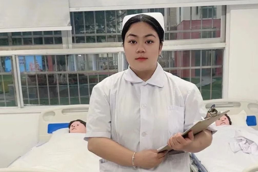 梁秀娟：以赤誠(chéng)之心，行白衣之路