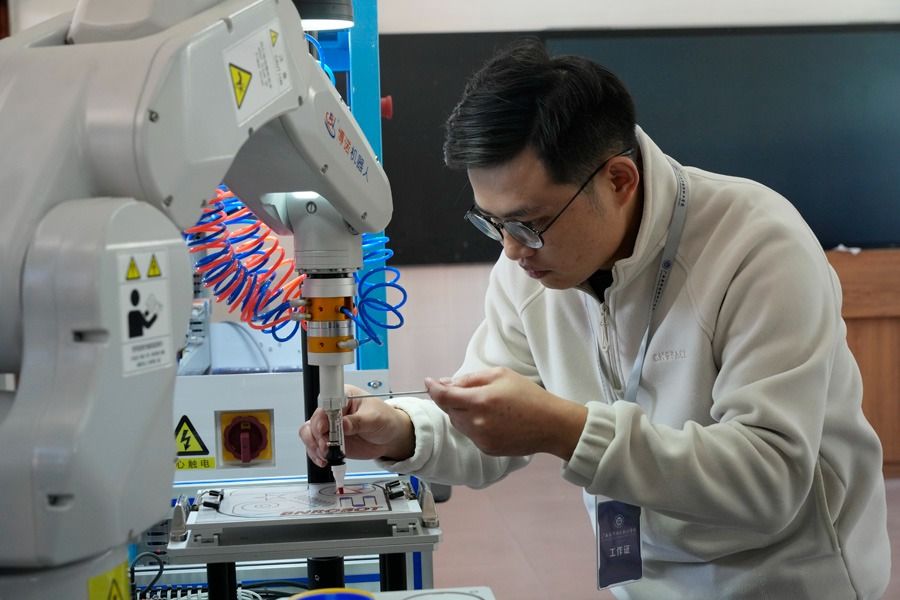 工業(yè)機(jī)器人實(shí)訓(xùn)室