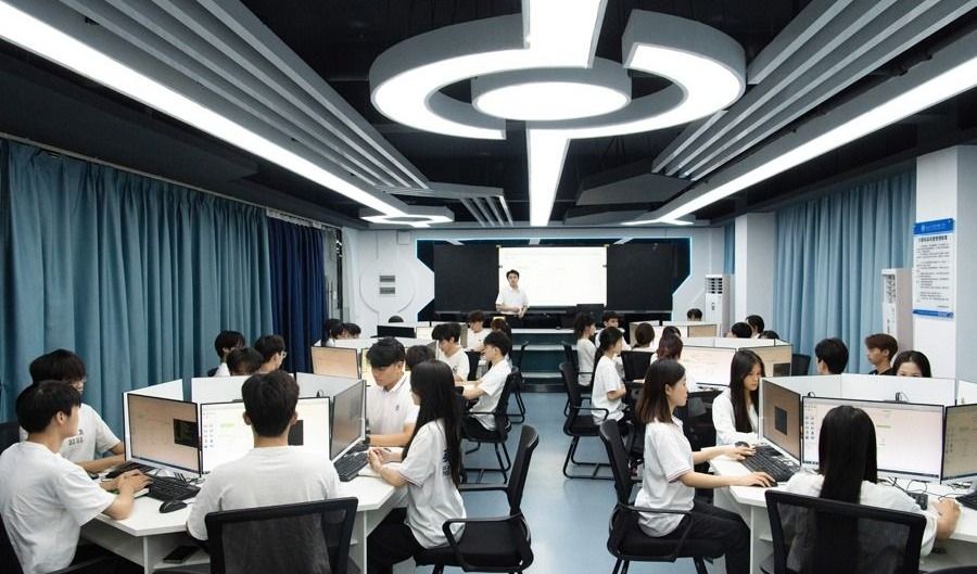 計算機網(wǎng)絡(luò)技術(shù)實訓(xùn)室