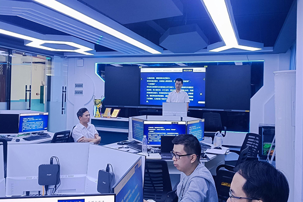 羅教授點(diǎn)評