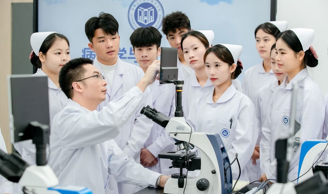 護(hù)理實(shí)訓(xùn)室