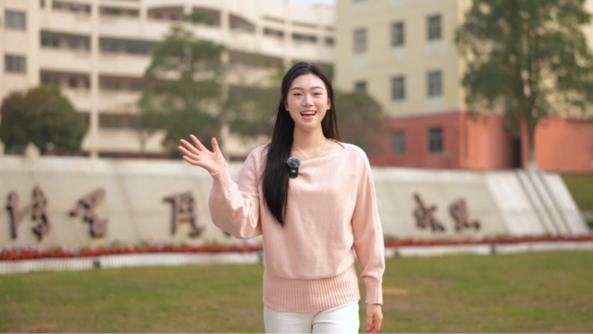 廣西英華探校日記《校門篇》