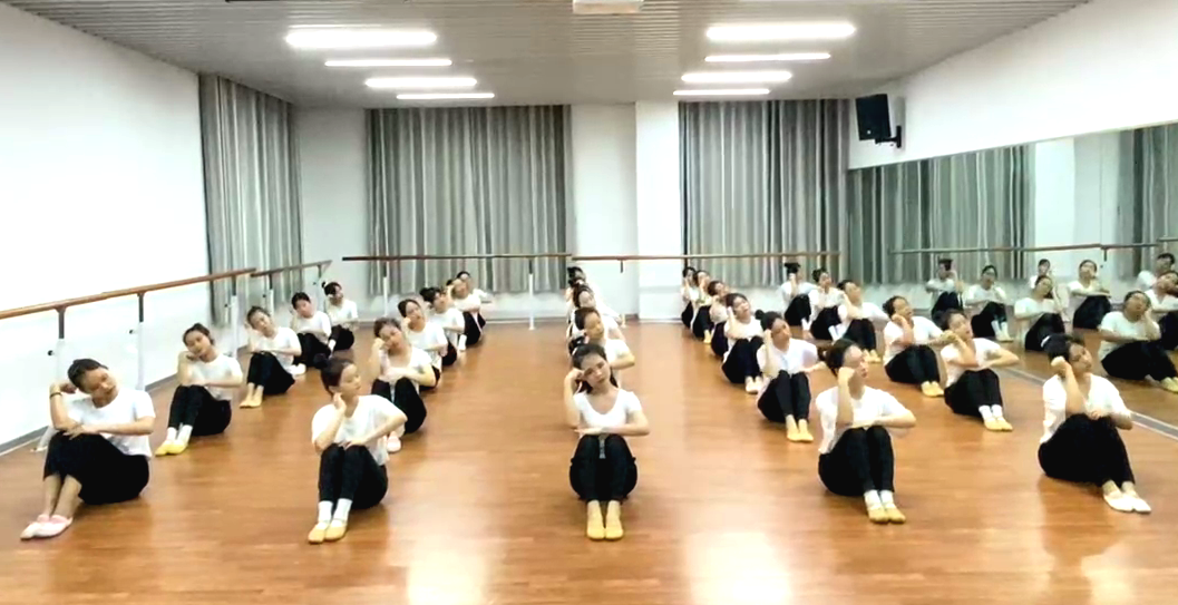 中國(guó)舞蹈師資班考級(jí)培訓(xùn)