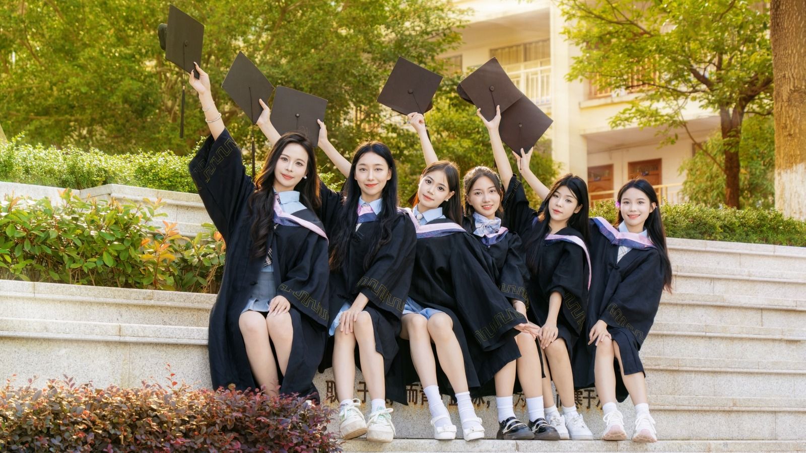 征集令丨@2024屆畢業(yè)生，一起制作畢業(yè)云相冊啦