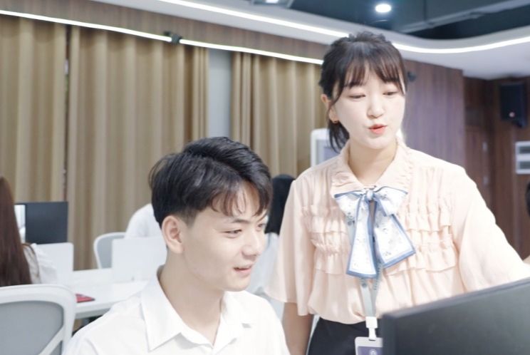 劉聰：教學(xué)道路的逐夢(mèng)與創(chuàng)新