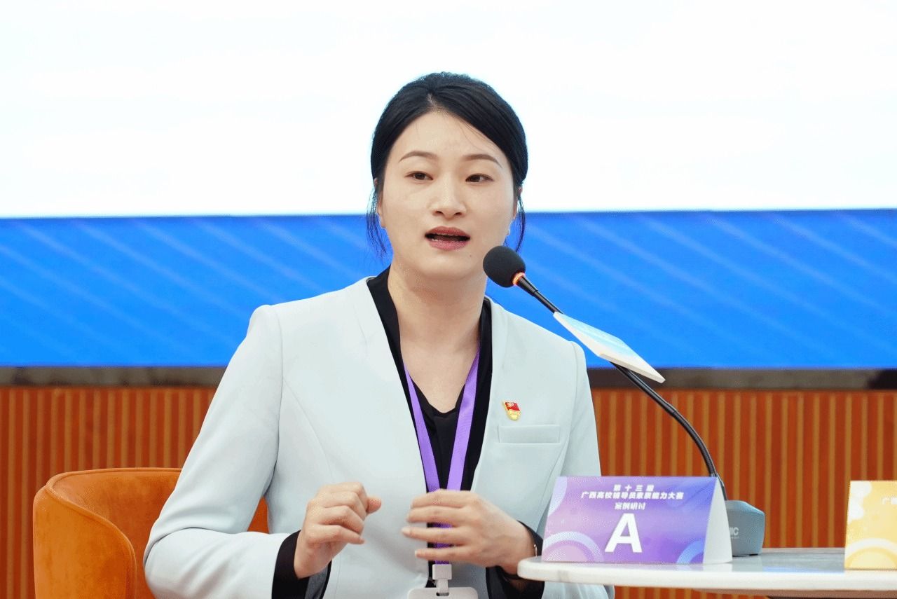 朱亞鈴：躬耕實(shí)踐、鑄魂育人，奮力在教育強(qiáng)國(guó)建設(shè)中擔(dān)當(dāng)使命