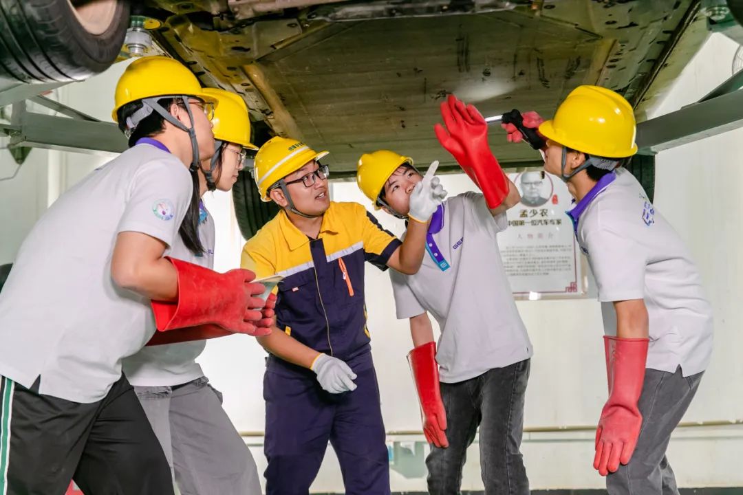 汽車底盤的練習(xí)