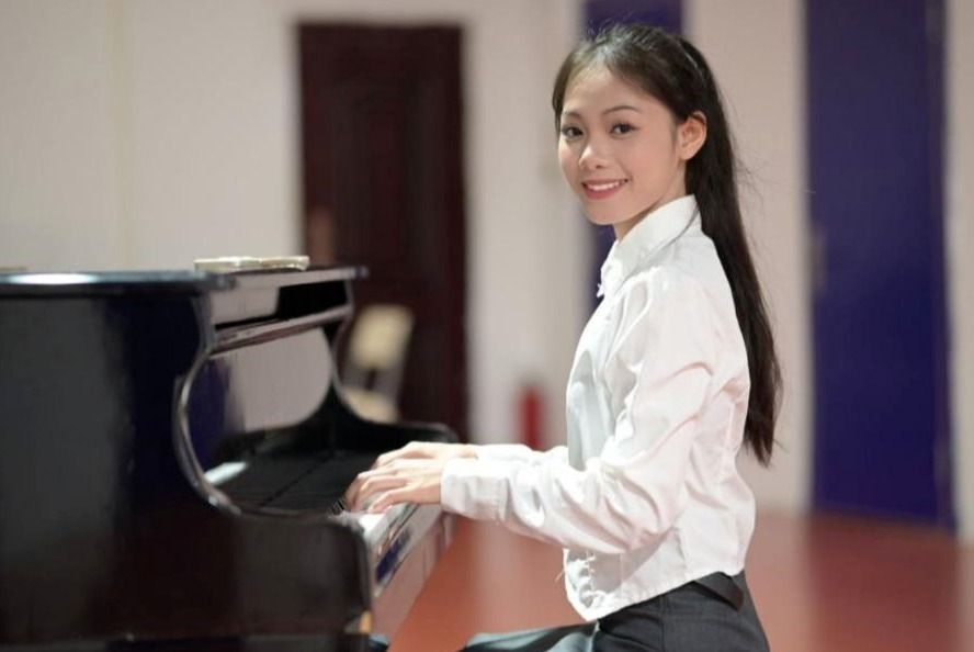 高彩婷：在最好的時(shí)光里蛻變成最好的自己