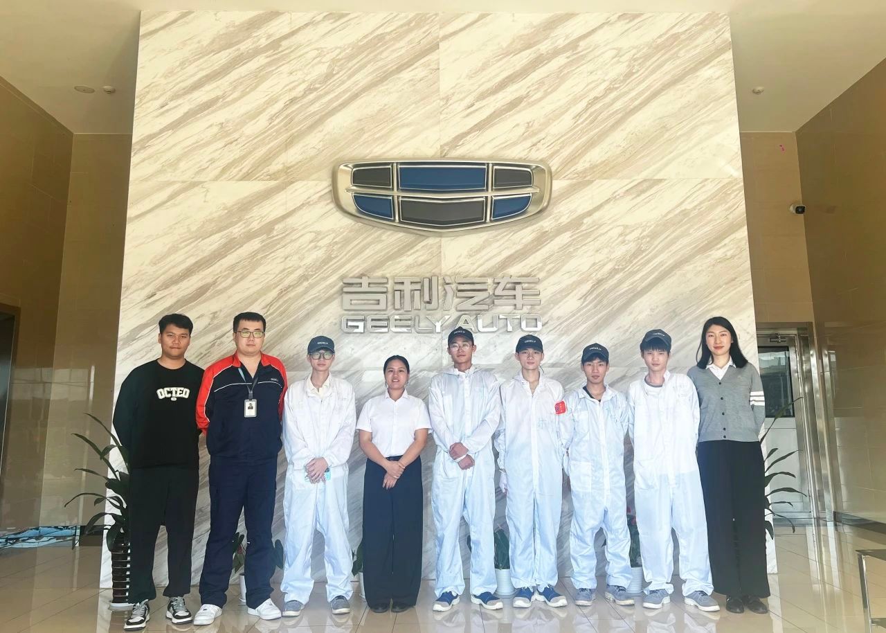 領(lǐng)導(dǎo)走訪企業(yè)