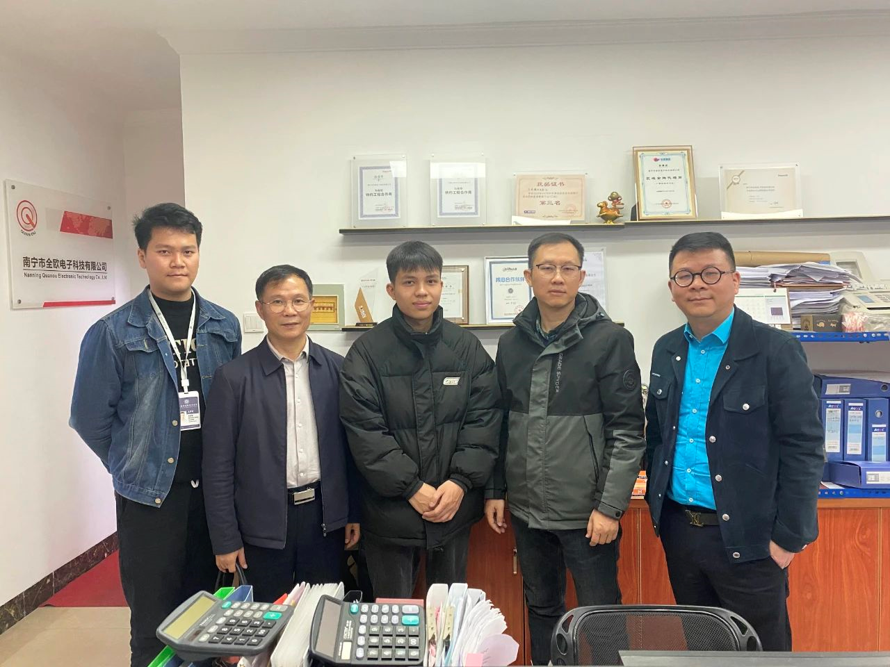 1681098970986160.png 1681098970986160.png